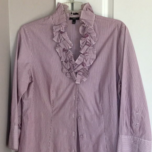 Talbots Tops - EUC Talbots stretch shirt, size 12